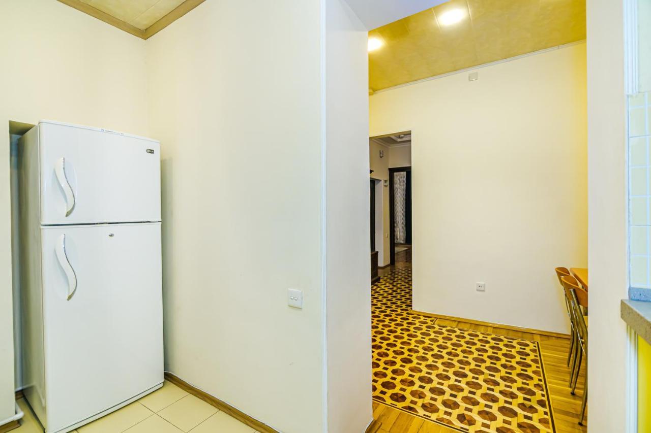 Apartment Sweet Баку Екстериор снимка