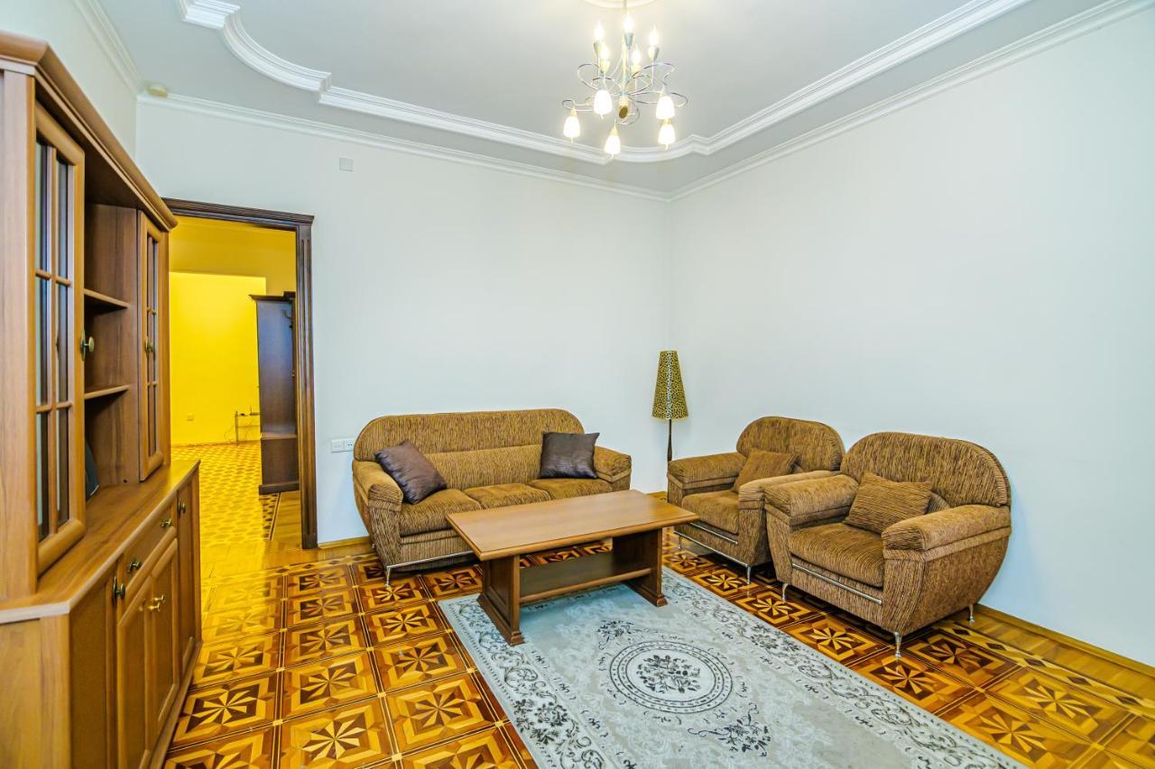 Apartment Sweet Баку Екстериор снимка
