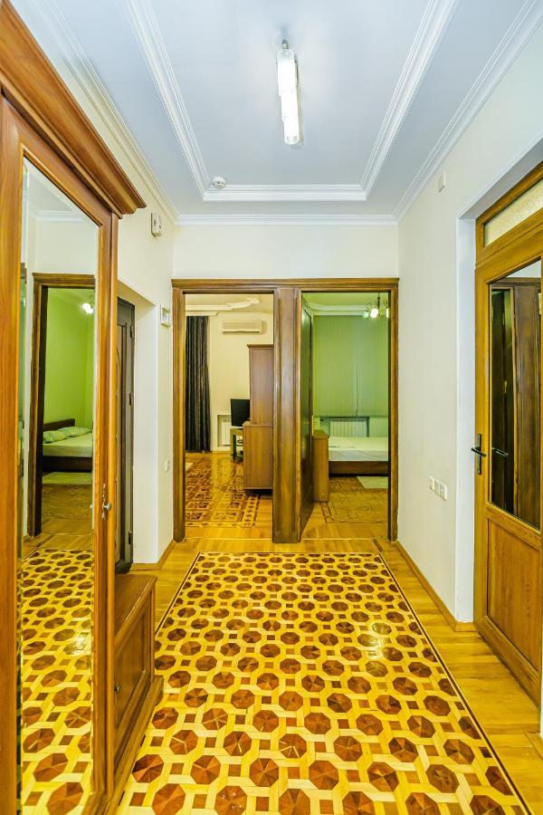Apartment Sweet Баку Екстериор снимка